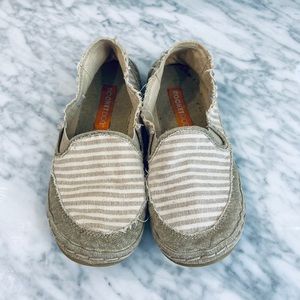 RocketDog Wheelie canvas boat shoes